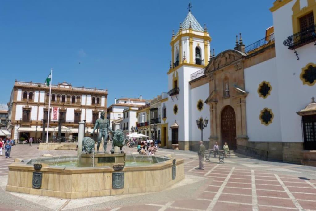 Casa La Puerta De Ronda Lejlighed Cuevas del Becerro Eksteriør billede